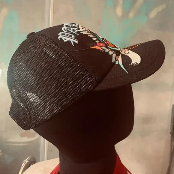 Palace Y2k Adjustable Hat - Unisex - Black/Red Closedpin Heart Embroidered